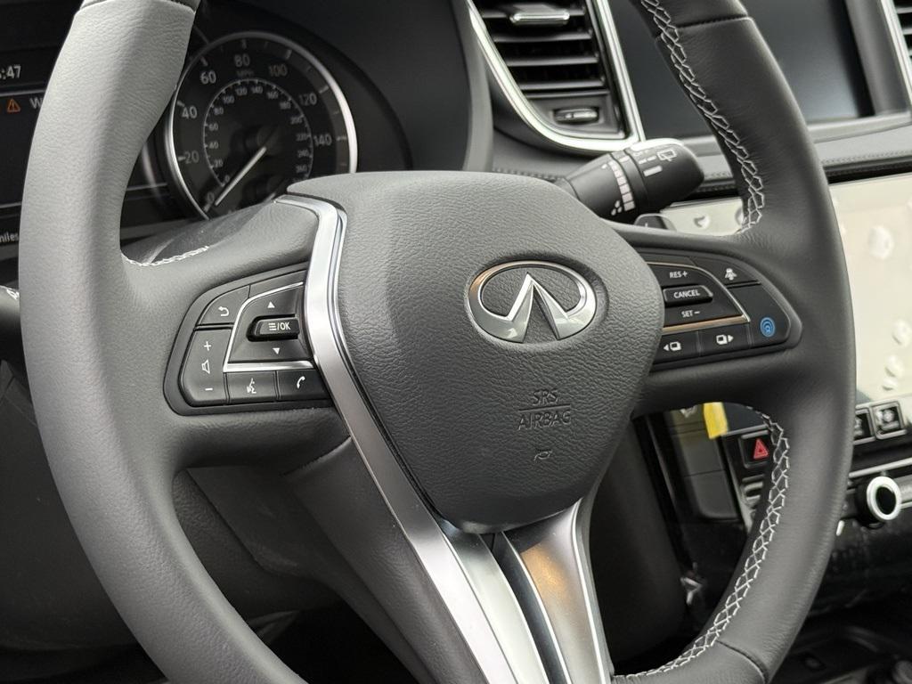 new 2025 INFINITI QX50 car, priced at $35,172