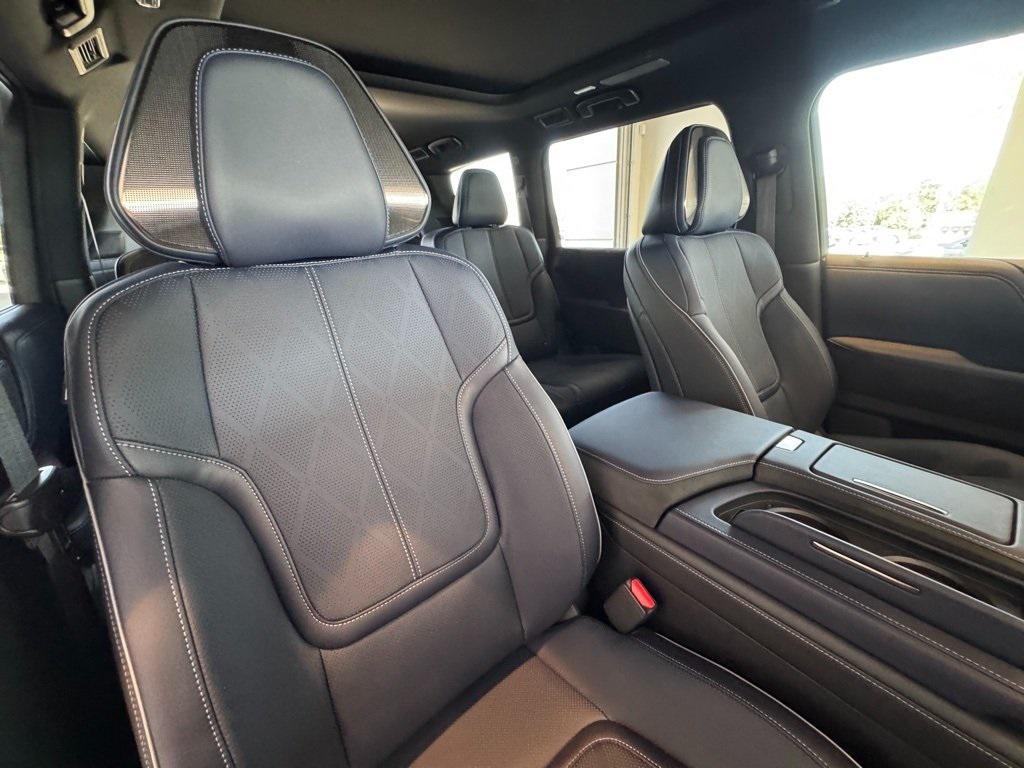 new 2026 INFINITI QX80 car, priced at $101,422