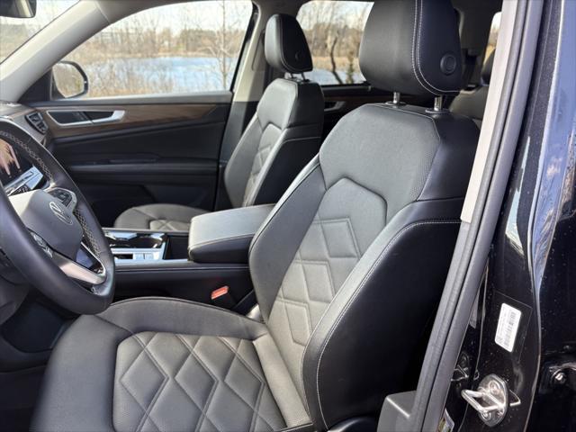 used 2024 Volkswagen Atlas car, priced at $34,750