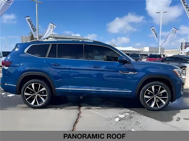 new 2025 Volkswagen Atlas car, priced at $54,999