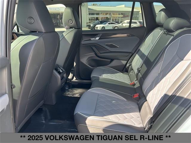 new 2025 Volkswagen Tiguan car, priced at $43,677