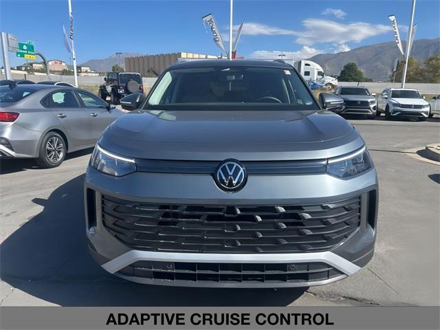 new 2025 Volkswagen Tiguan car, priced at $33,882