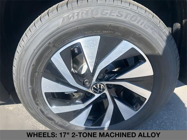 new 2025 Volkswagen Tiguan car, priced at $33,882