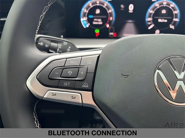 new 2025 Volkswagen Tiguan car, priced at $37,882