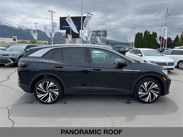 new 2025 Volkswagen ID.4 car, priced at $57,295