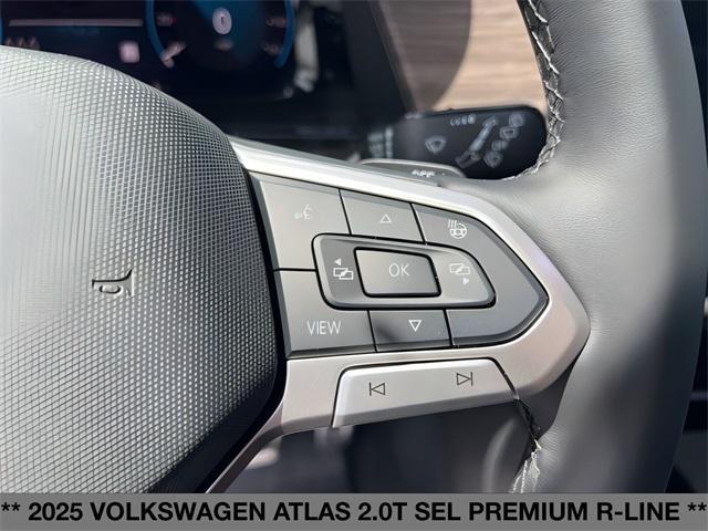 new 2025 Volkswagen Atlas car, priced at $56,539