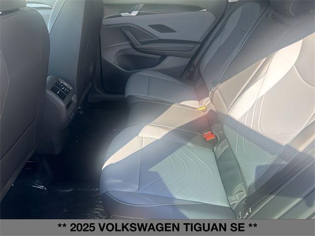 new 2025 Volkswagen Tiguan car, priced at $37,882