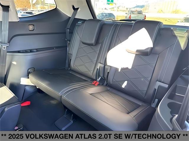 new 2025 Volkswagen Atlas car, priced at $44,930