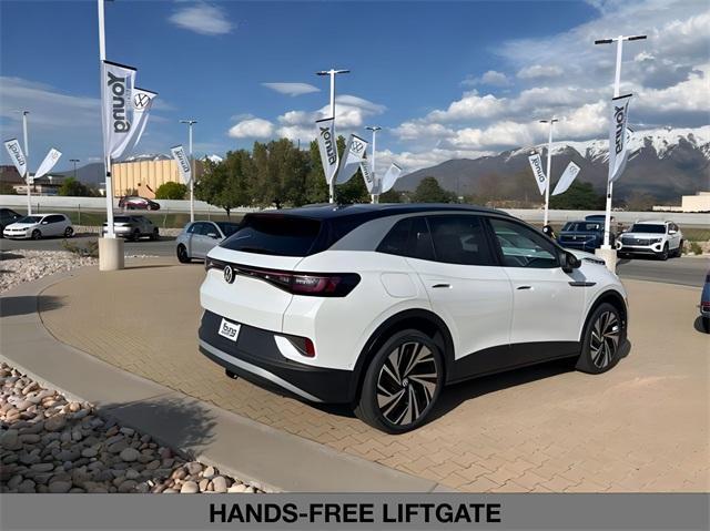 new 2025 Volkswagen ID.4 car, priced at $60,491