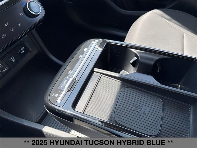 used 2025 Hyundai TUCSON Hybrid car, priced at $30,499