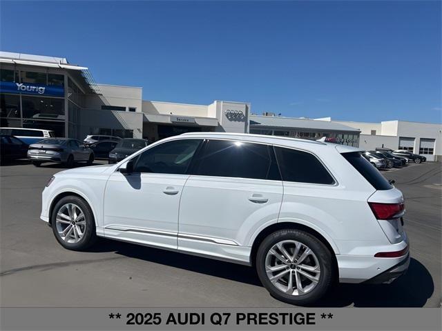 new 2025 Audi Q7 car, priced at $81,835
