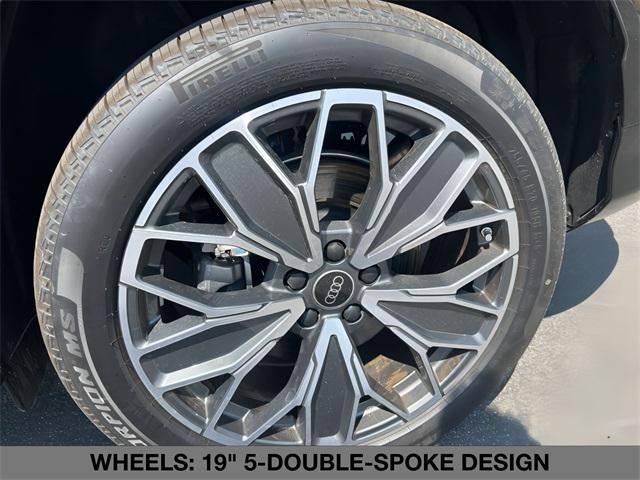 new 2025 Audi Q5 car, priced at $61,390