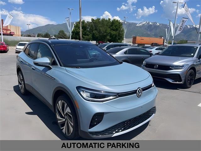 new 2025 Volkswagen ID.4 car, priced at $57,295