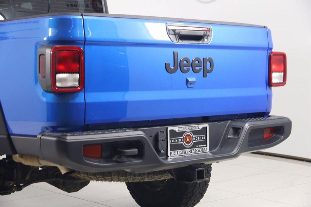 used 2023 Jeep Gladiator car, priced at $31,422