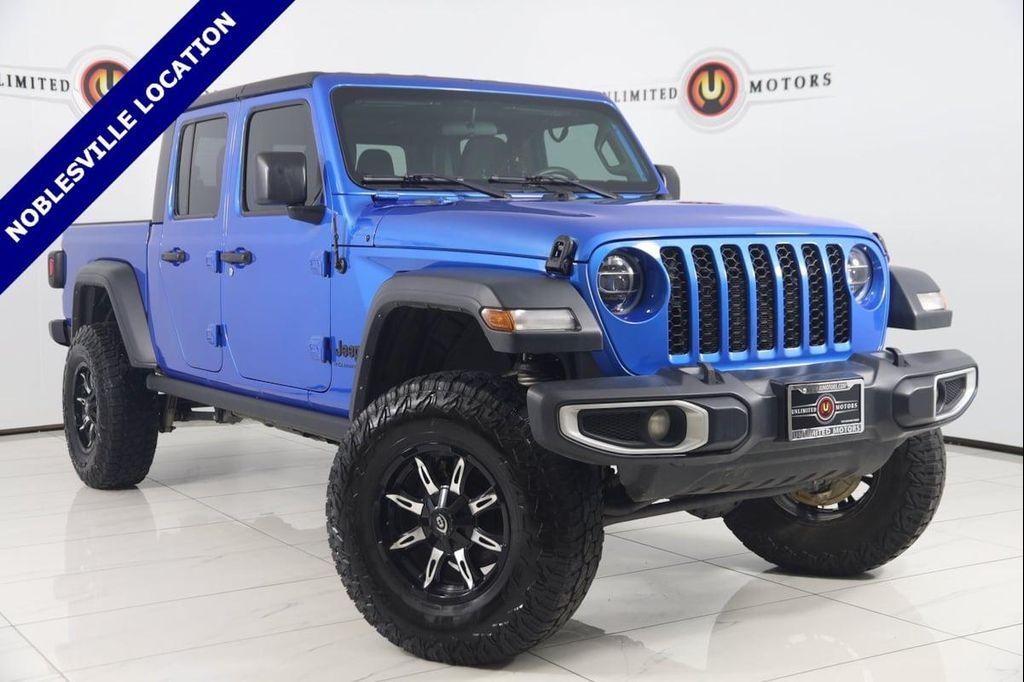 used 2023 Jeep Gladiator car, priced at $31,422