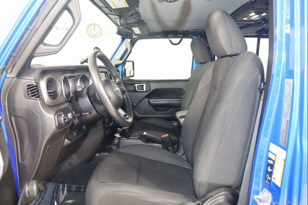 used 2023 Jeep Gladiator car, priced at $31,422