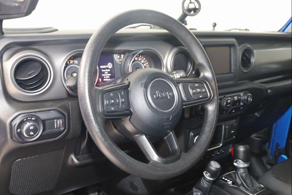 used 2023 Jeep Gladiator car, priced at $31,422
