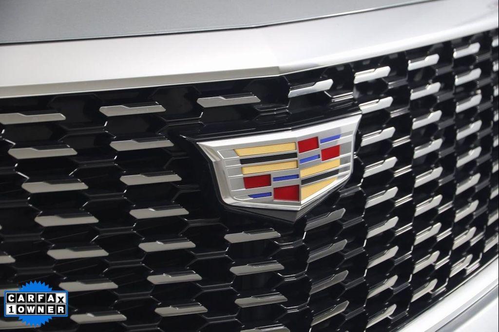 used 2024 Cadillac XT5 car, priced at $42,800