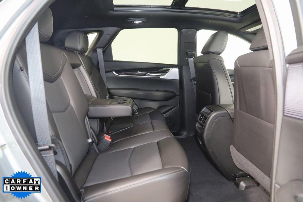 used 2024 Cadillac XT5 car, priced at $42,800