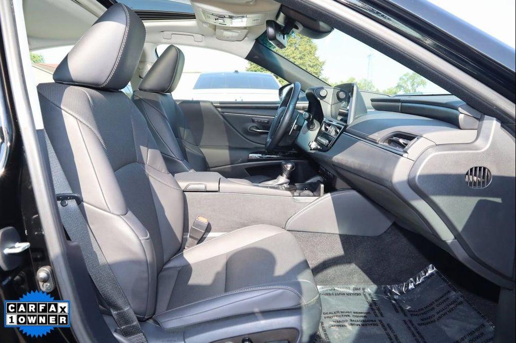 used 2022 Lexus ES 300h car, priced at $37,300