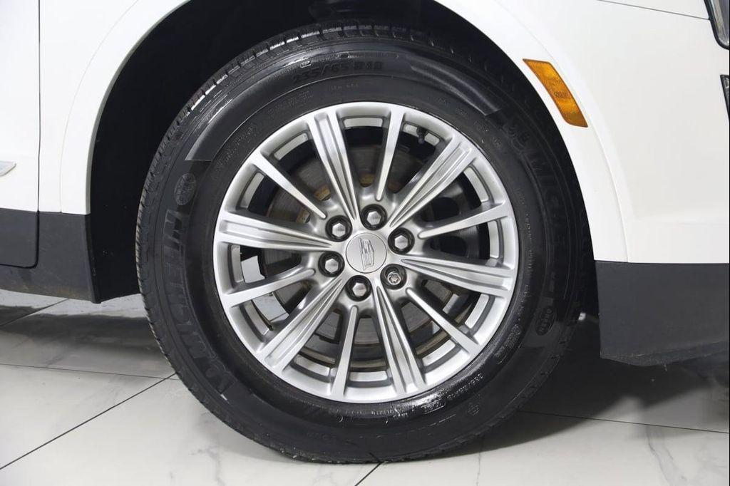 used 2017 Cadillac XT5 car, priced at $16,997