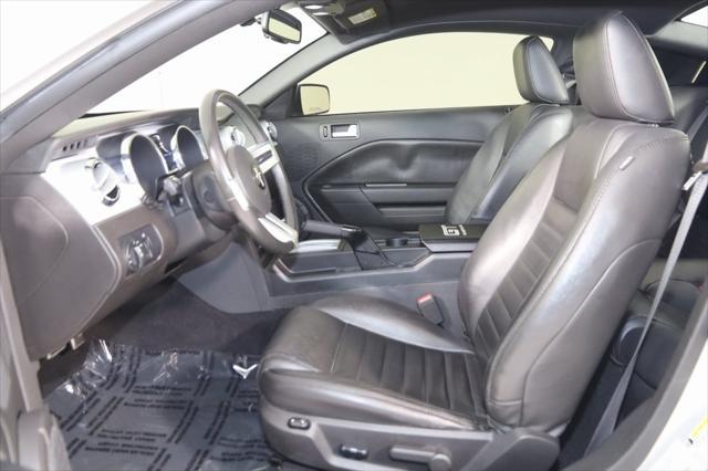 used 2009 Ford Mustang car