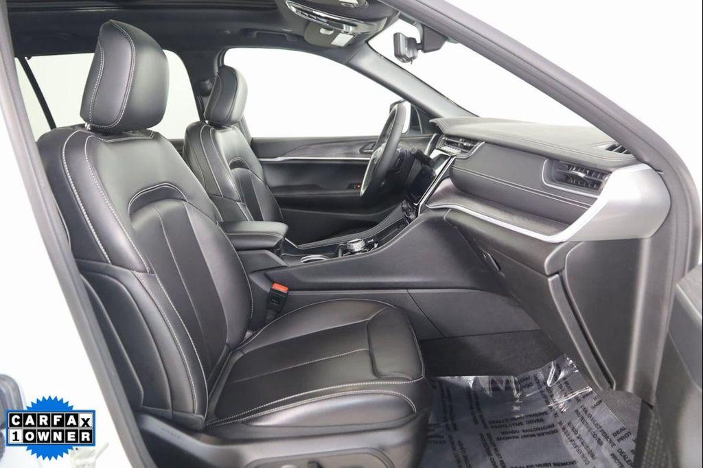 used 2024 Jeep Grand Cherokee L car, priced at $32,992