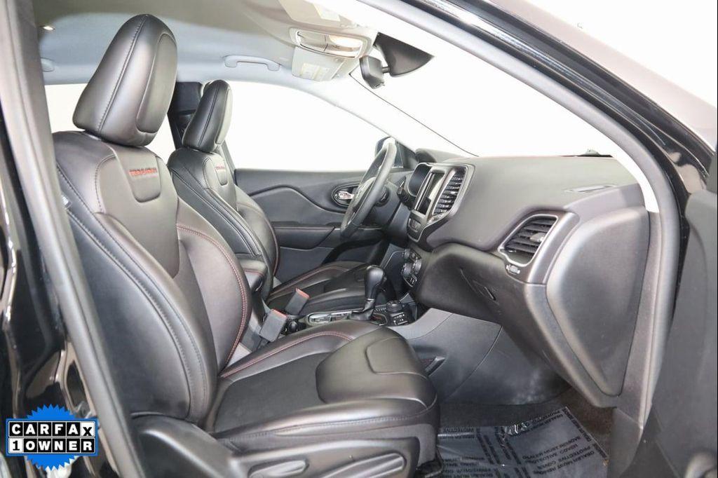 used 2022 Jeep Cherokee car, priced at $27,995