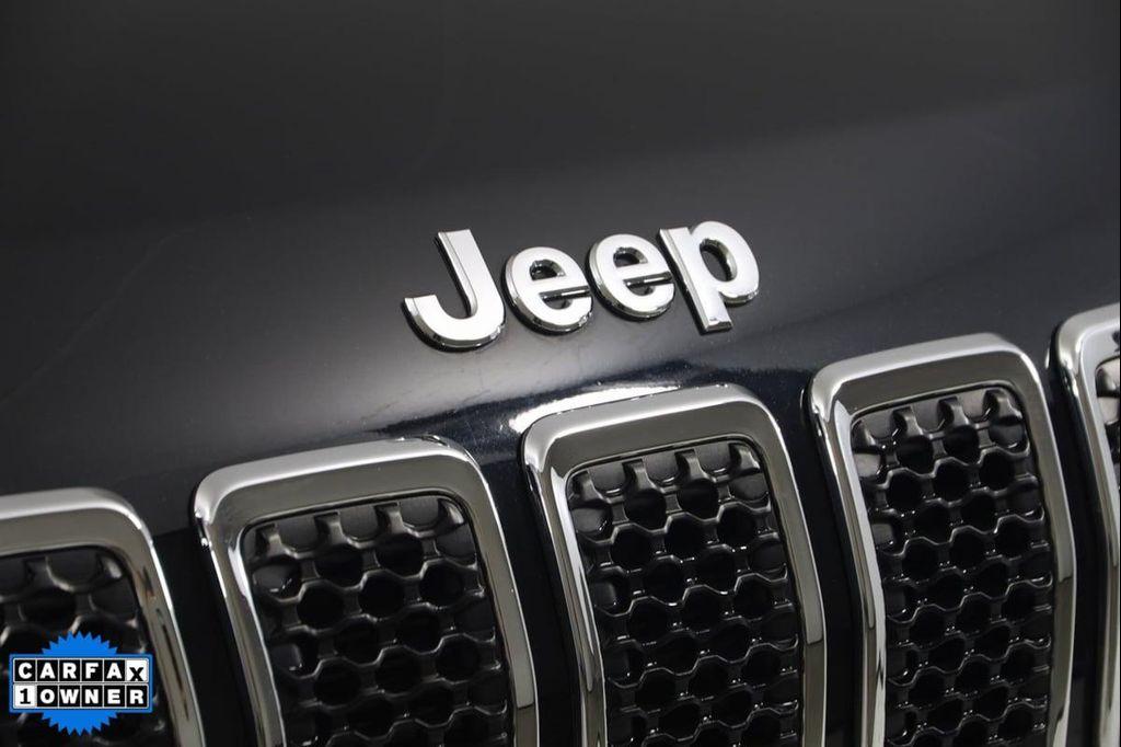 used 2022 Jeep Cherokee car, priced at $27,995