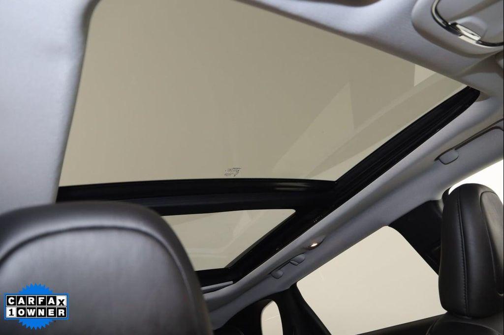 used 2022 Jeep Cherokee car, priced at $27,995