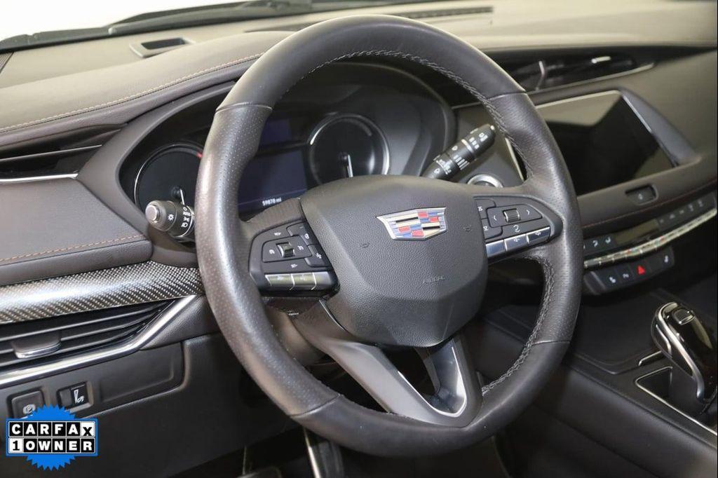used 2021 Cadillac XT4 car, priced at $25,500