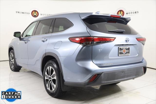 used 2021 Toyota Highlander Hybrid car, priced at $37,500