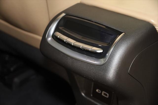 used 2022 Cadillac XT6 car, priced at $33,500