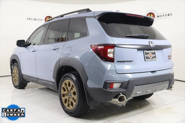 used 2022 Honda Passport car, priced at $31,995