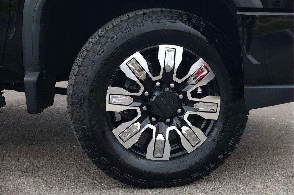 used 2021 GMC Sierra 2500 car, priced at $55,586