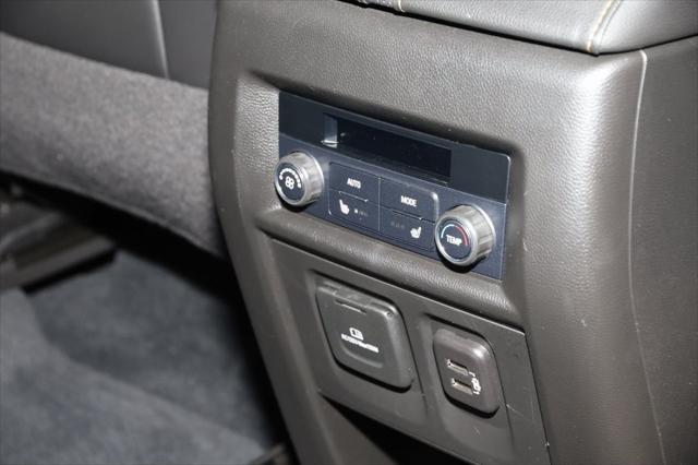 used 2021 Chevrolet Traverse car, priced at $34,995