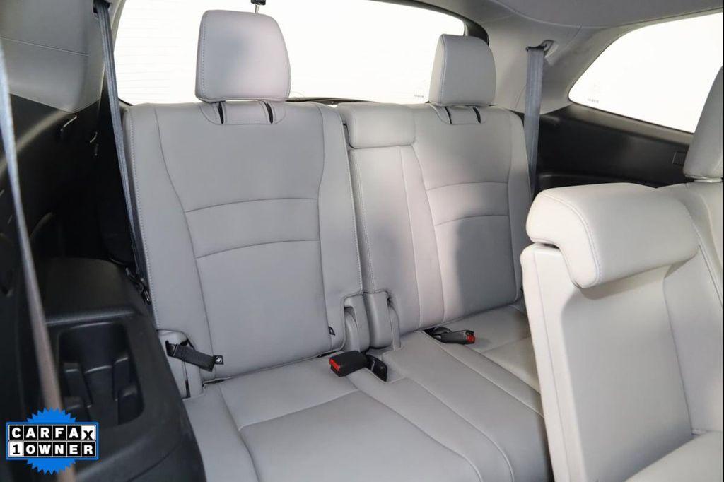 used 2022 Honda Pilot car, priced at $32,500