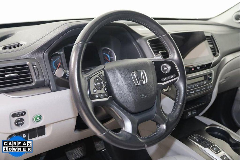 used 2022 Honda Pilot car, priced at $32,500