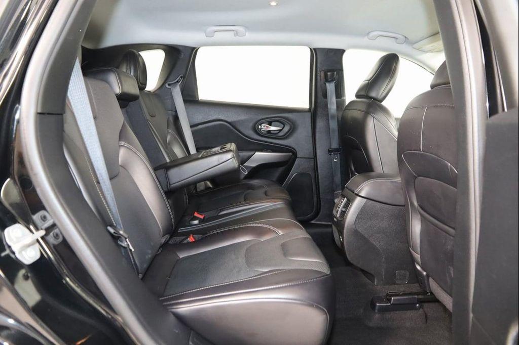 used 2021 Jeep Cherokee car, priced at $17,997