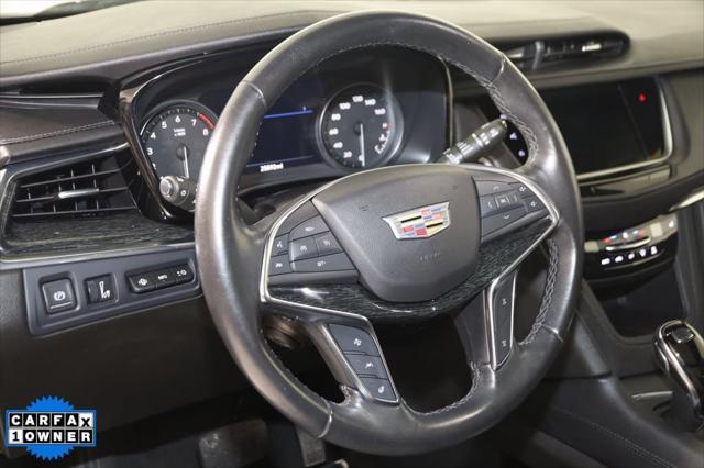 used 2022 Cadillac XT5 car, priced at $35,990