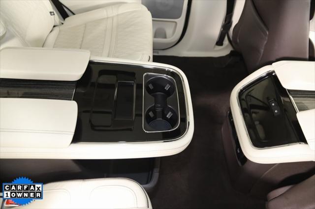 used 2022 Lincoln Navigator car, priced at $57,999