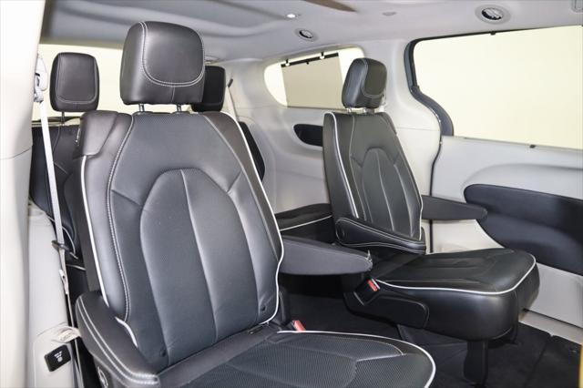 used 2022 Chrysler Pacifica car, priced at $31,400