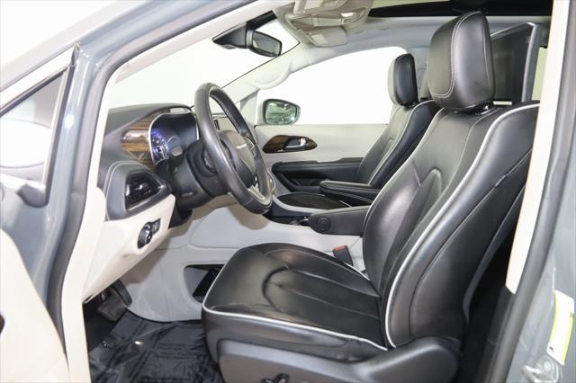 used 2022 Chrysler Pacifica car, priced at $31,400