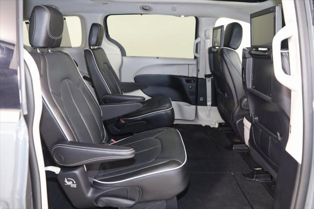 used 2022 Chrysler Pacifica car, priced at $31,400