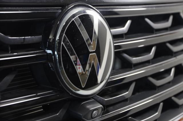 used 2024 Volkswagen Atlas Cross Sport car, priced at $38,500