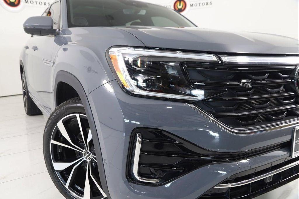 used 2024 Volkswagen Atlas Cross Sport car, priced at $36,995