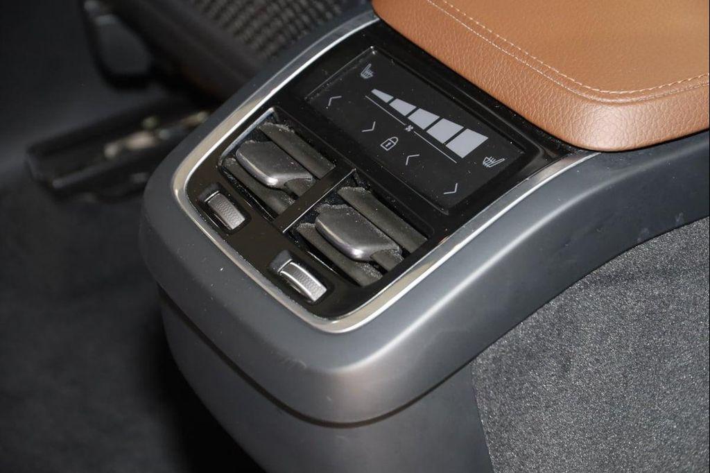 used 2020 Volvo XC90 car, priced at $26,994