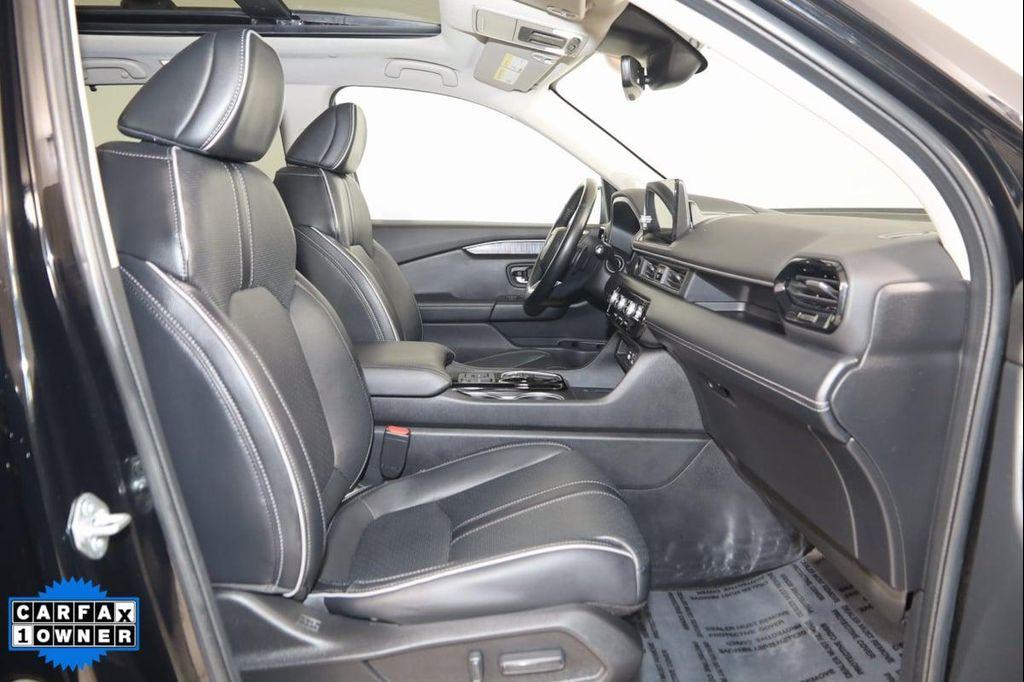 used 2023 Honda Pilot car, priced at $41,993