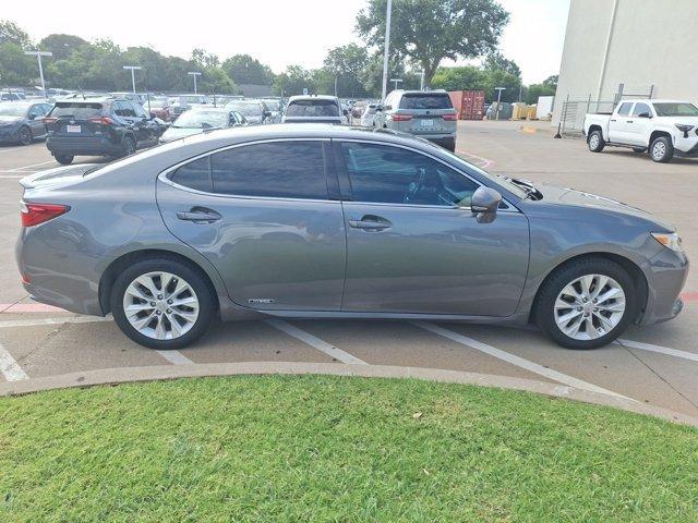 used 2014 Lexus ES 300h car, priced at $15,598