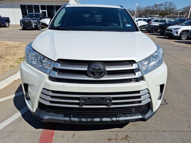 used 2019 Toyota Highlander car, priced at $25,774